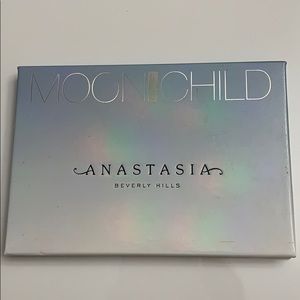 Anastasia Beverly Hills Moonchild Glow Kit